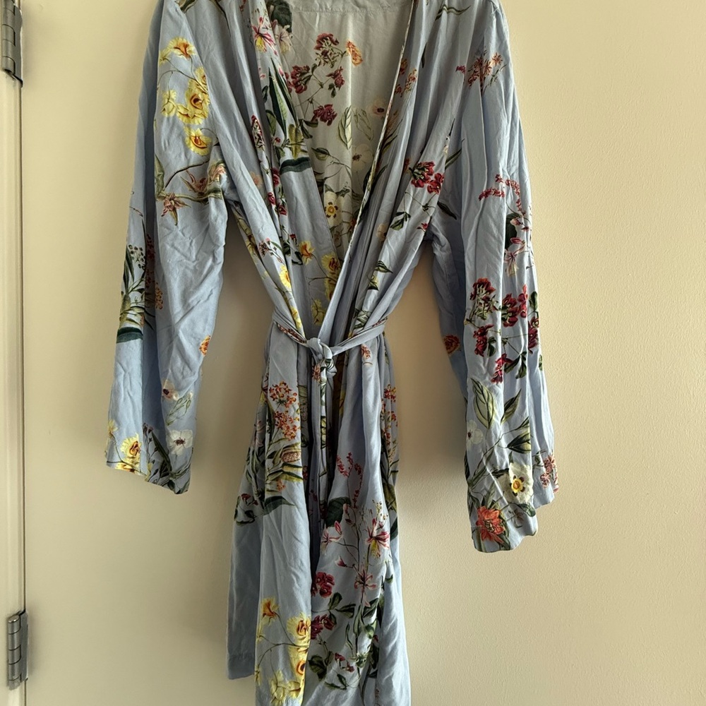 Anthropologie Floral Kimono Robe